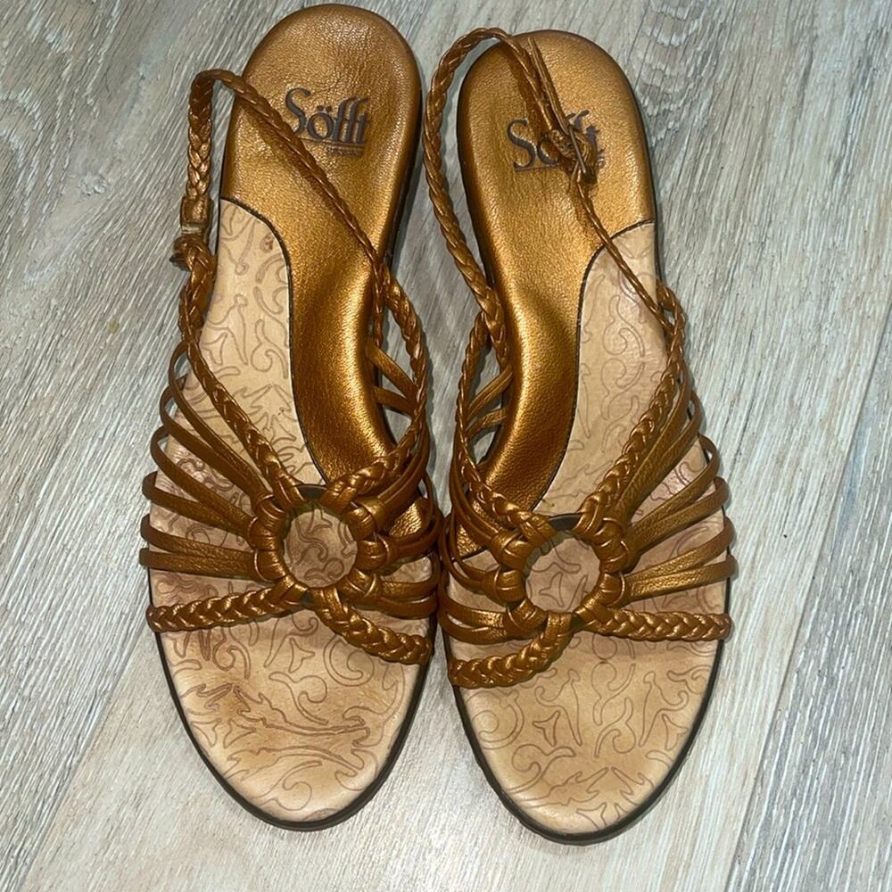 Sofft Women's Brown Strappy Heels